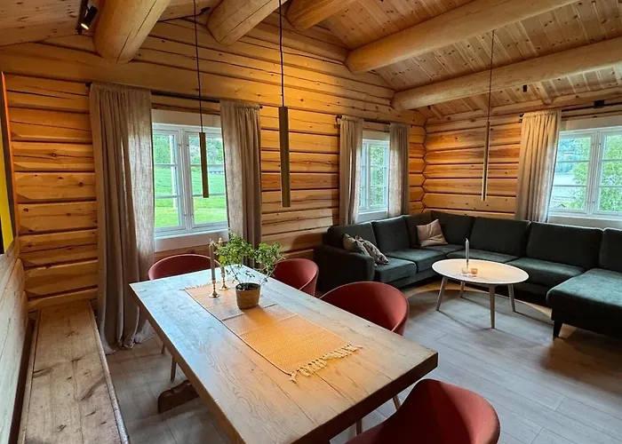 Gunhild-stugu I Jotunheimen * Skogbygdi