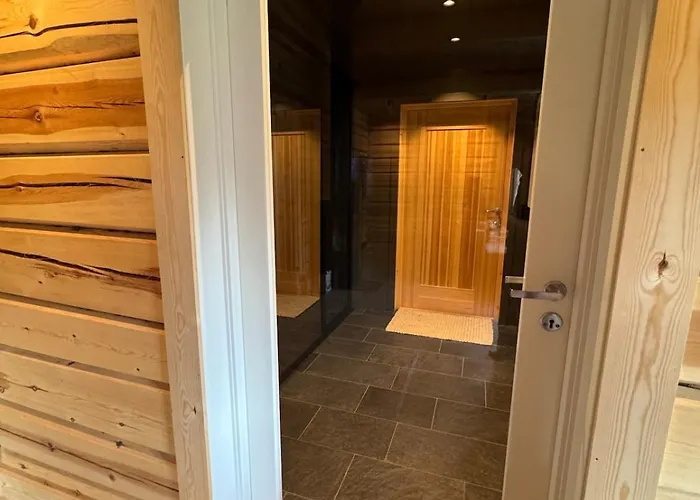 Gunhild-stugu I Jotunheimen * Skogbygdi